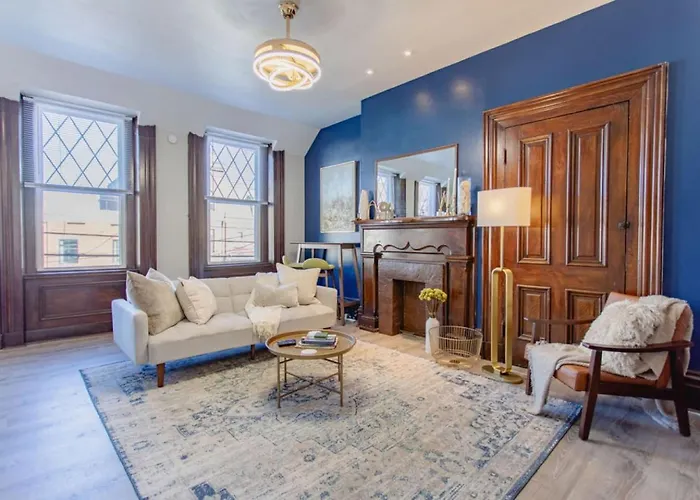 Apartment Stylish Liberty Loft Off-street Parking